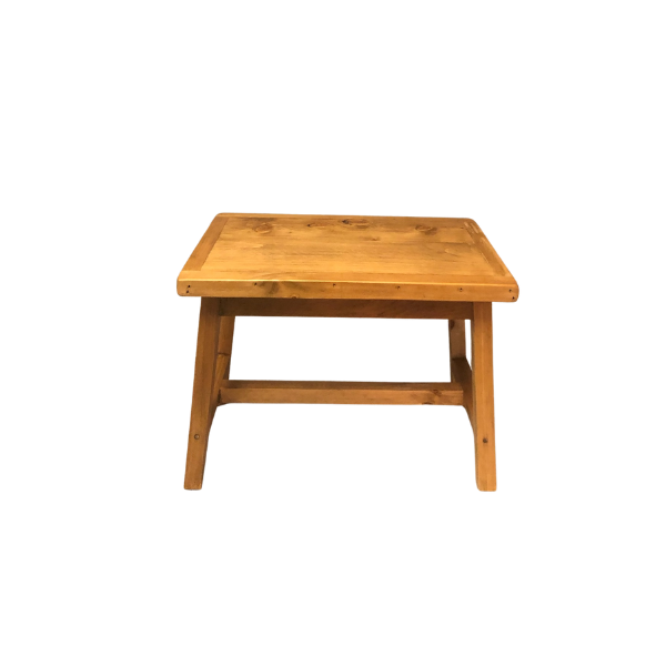 590 - Lodge Bench